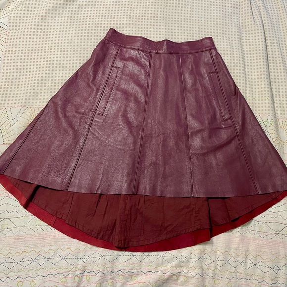 Manning Cartell Burgundy Genuine Leather Skirt with pockets, high low - Picture 5 of 12